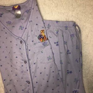 Disney vintage cute floral tigger pajama set